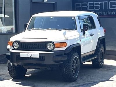 used Toyota FJ Cruiser 4.0 V6 4X4 SUV Right Hand Drive 5dr