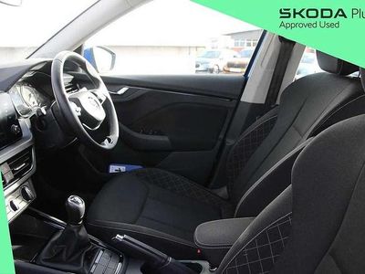 Used Skoda Kamiq SE 94 HP (69 kW) 2022 Energy blue SUV