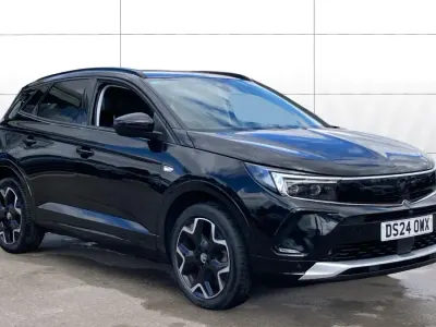 Used Vauxhall Grandland X Ultimate 131 HP (96 kW) 2024 Black SUV