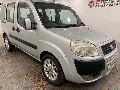 Used Fiat Doblò Dynamic 77 HP (56 kW) 2010 Silver MPV