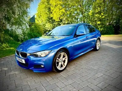 Begagnad BMW 320 M Sport 2015 Blå Sedan