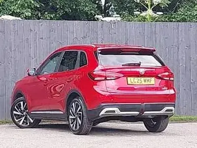 Used MG ZS Trophy 196 HP (144 kW) 2025 Red SUV