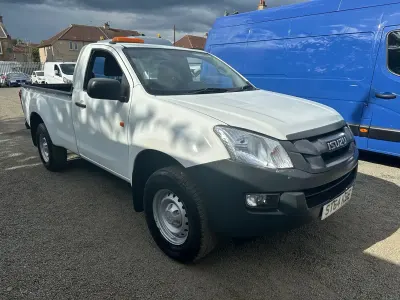 Used Isuzu D-Max 2014 White Pickup