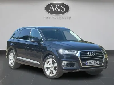 Used Audi Q7 Comfort 2017 Blue SUV