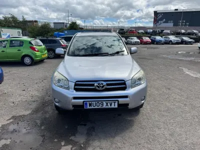 Used Toyota RAV4 2009 Silver SUV
