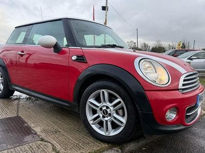 Red Used 2013 Mini Cooper Hatch Hatchback | £2,995 (Good price)