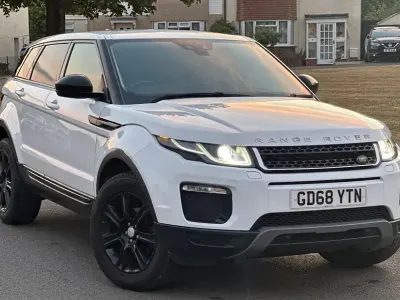 Used Land Rover Range Rover evoque SE 240 HP (176 kW) 2018 Hatchback