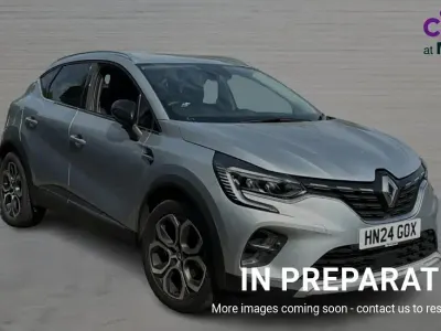 Używany Renault Captur Techno 91 KM (66 kW) 2024 Szary SUV