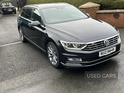 Used VW Passat R-line 190 HP (139 kW) 2016 Black Estate