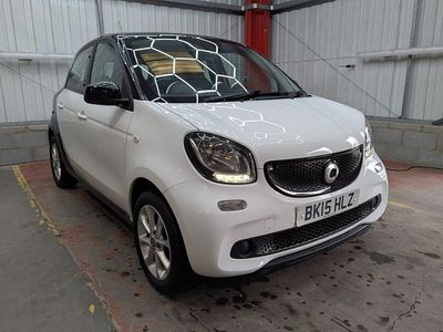 White Used 2015 Smart ForFour Passion Hatchback | £2,995 (A bit pricey)