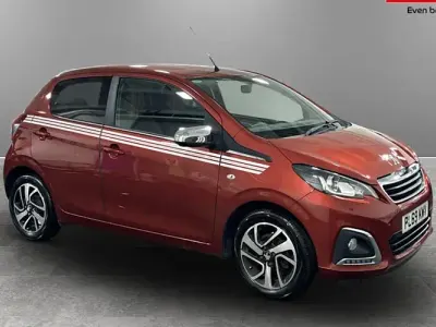 Używany Peugeot 108 Collection 72 KM (52 kW) 2022 Hatchback