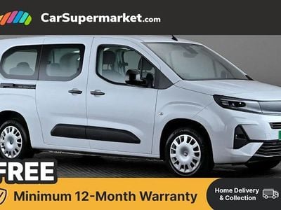 Used Vauxhall Combo Design Edition 100 kW (136 HP) 2025 White MPV