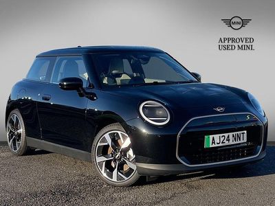 Black Used 2024 Mini Cooper SE Hatch Hatchback | £25,050 (Fair price)