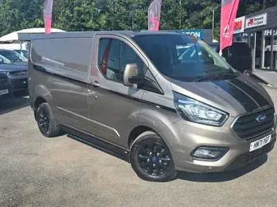Used Ford Transit Custom Limited 170 HP (125 kW) 2021 Silver Van