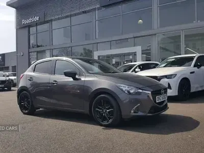 Begagnad Mazda 2 Edition 90 HK (66 kW) 2019 Grå Halvkombi