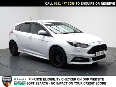 Used Ford Focus ST 185 HP (136 kW) 2018 White Hatchback