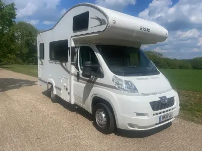 Second-hand Peugeot Boxer 2011 Alb Van