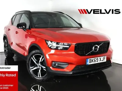 Second-hand Volvo XC40 R-Design 190 CP (139 kW) 2019 Roșu SUV