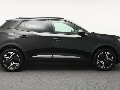 Używany Peugeot 2008 GTi 129 KM (94 kW) 2023 Czarny SUV