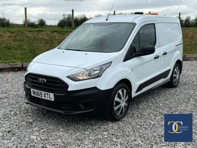 Second-hand Ford Transit Connect 75 CP (55 kW) 2019 Alb Monovolum