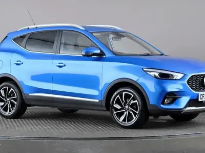 Usado MG ZS Exclusive 106 CV (77 kW) 2024 Azul SUV