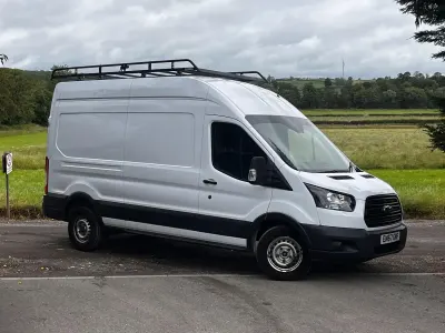 Used Ford Transit 130 HP (95 kW) 2017 White Van