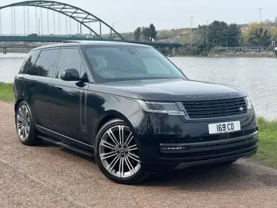 Used Land Rover Range Rover Autobiography 350 HP (257 kW) 2023 Black SUV