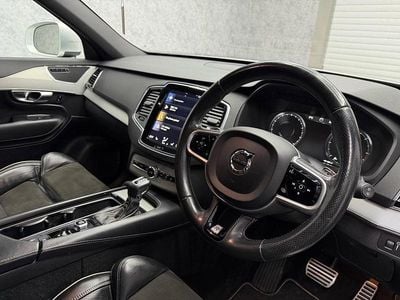 Used Volvo XC90 R-Design 2017 White SUV