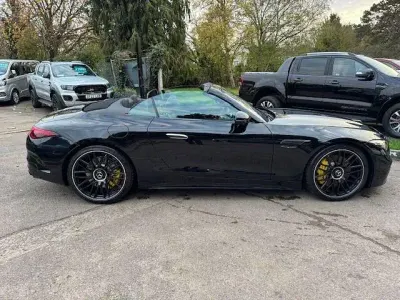 Begagnad Mercedes SL63 AMG Premium Plus 2024 Svart Cab