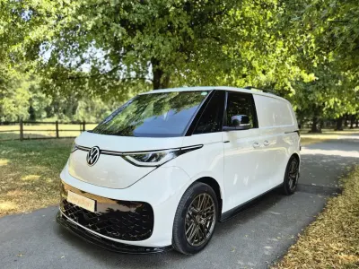 New VW ID.3 210 kW (286 HP) 2025 White Hatchback