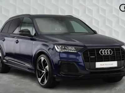 Begagnad Audi Q7 Black Edition 340 HK (250 kW) 2022 Blå SUV