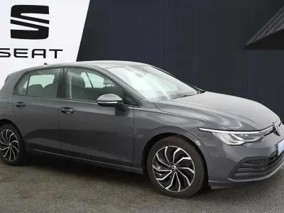 Used VW Golf VIII Life 128 HP (94 kW) 2021 Grey Hatchback