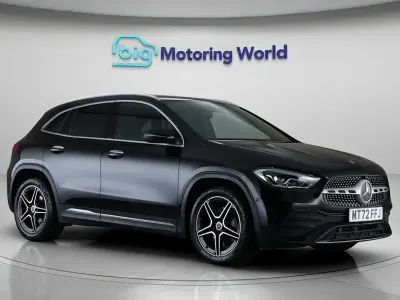 Usado Mercedes GLA180 Executive 136 HP (100 kW) 2022 Preto SUV