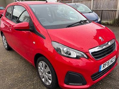 Used Peugeot 108 Active 68 HP (50 kW) 2015 Red Hatchback
