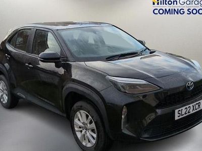 Used 2025 Toyota Yaris Hybrid Estate | £17,050 (Super price)