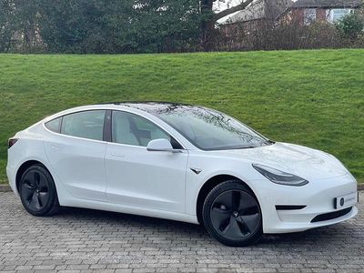 Used Tesla Model 3 Standard Range 366 kW (498 HP) 2019 White Sedan