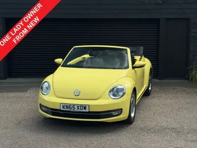 Used VW Beetle Design 105 HP (77 kW) 2015 Yellow Hatchback