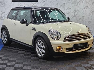 Used Mini Cooper D Hatch 110 HP (80 kW) 2010 White Hatchback