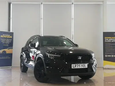 Used Volvo XC40 Plus 197 HP (144 kW) 2025 Black SUV