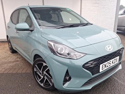 Used Hyundai i10 Premium 79 HP (58 kW) 2025 Green Hatchback