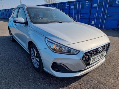 Used Hyundai i30 SE 110 HP (80 kW) 2020 Silver Estate