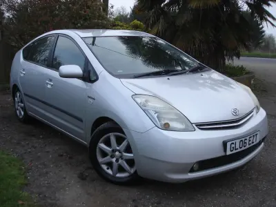 Używany Toyota Prius T4 113 KM (83 kW) 2006 Srebrny Hatchback