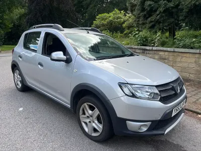 Used Dacia Sandero Lauréate 90 HP (66 kW) 2013 Silver Hatchback