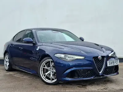 Begagnad Alfa Romeo Giulia Quadrifoglio 510 HK (375 kW) 2019 Blå Sedan