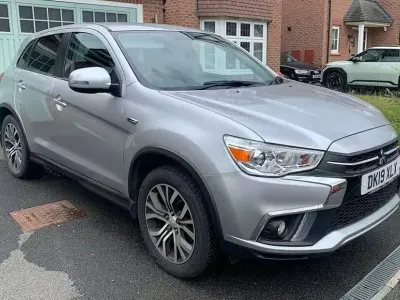 Used Mitsubishi ASX 117 HP (86 kW) 2019 Silver SUV