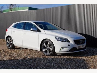 Used Volvo V40 R-Design 2014 White Hatchback