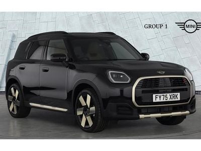 Midnight black ii Used 2025 Mini Countryman Exclusive SUV | £35,995 (Fair price)