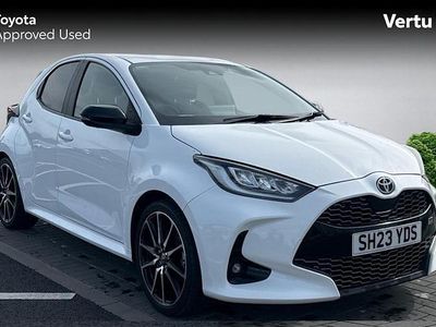 Used Toyota Yaris Hybrid Sport 116 HP (85 kW) 2023 White Hatchback