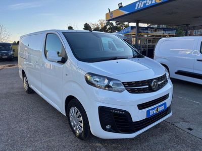 White Used 2020 Vauxhall Vivaro Sportive MPV | £11,250 (Fair price)