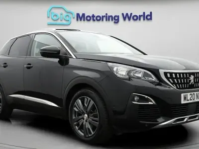 Used Peugeot 3008 Allure 131 HP (96 kW) 2020 Black SUV